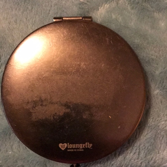 Mirror - Picture 2 of 3